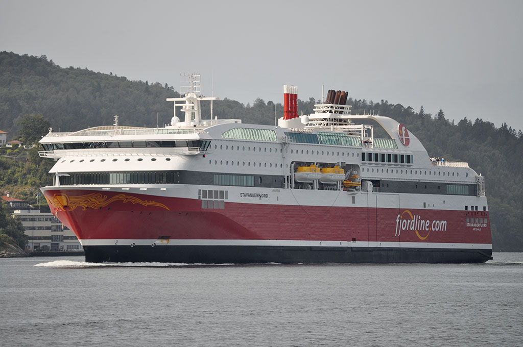 MS Stavangerfjord beim Einlaufen