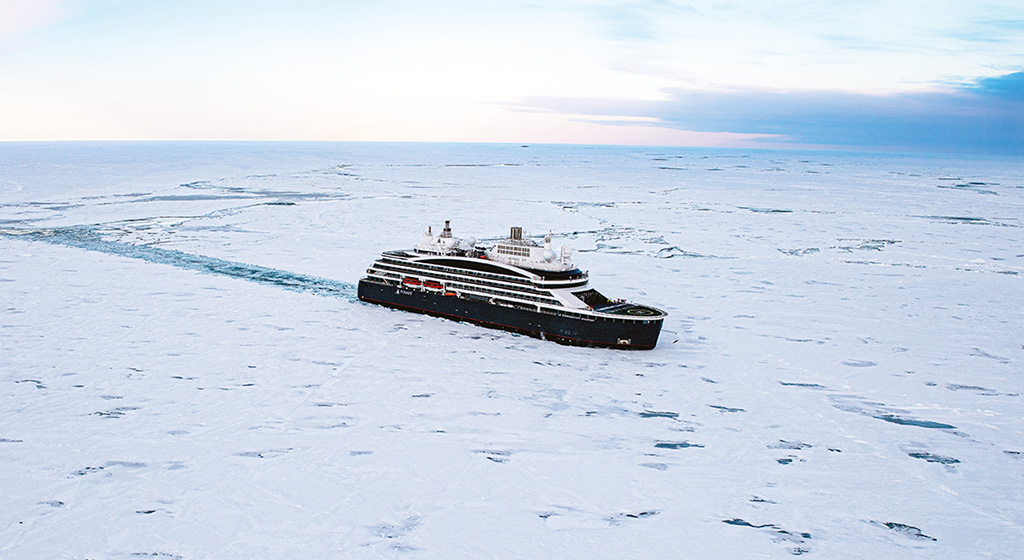 Mit LNG und Batterie (Hybrid-Antrieb) im ewigen Eis